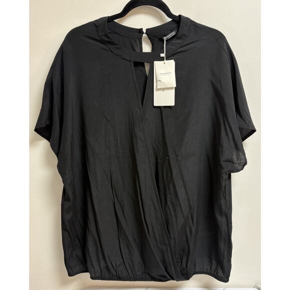 BloomChic Tops - Bloomchic Women’s Black Blouse Size 14/16 NWT